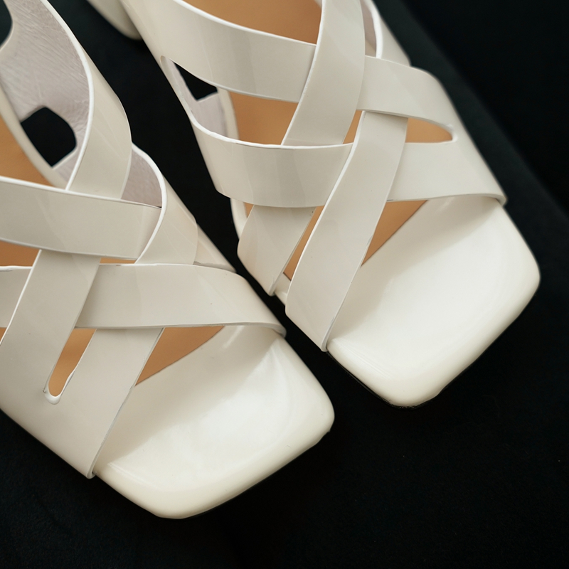 Novas Sandálias Femininas de V - Summer Closet avaliação e preço